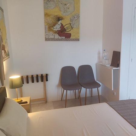 Xenonas Κithαiron Hotel Vilia ภายนอก รูปภาพ