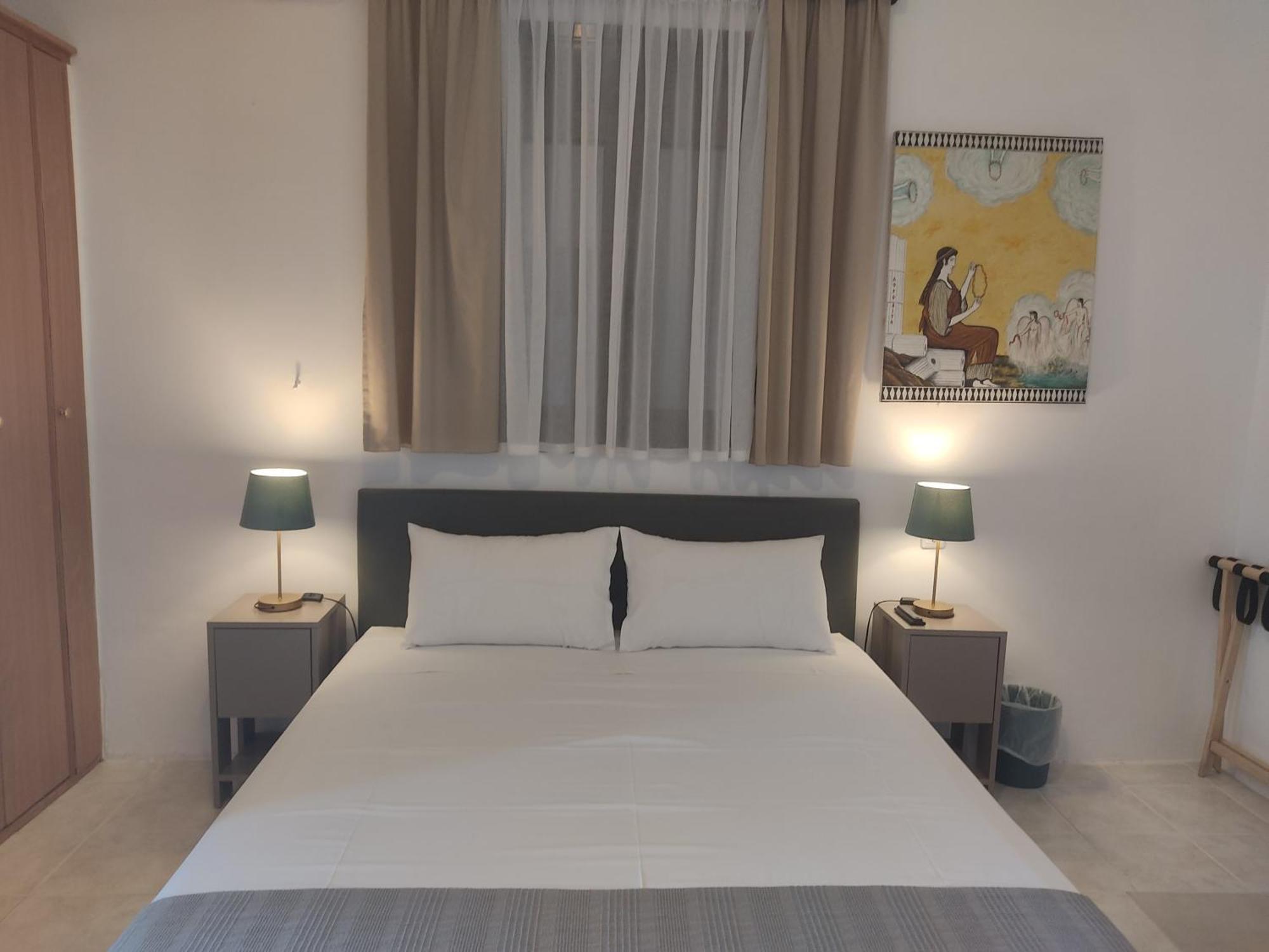 Xenonas Κithαiron Hotel Vilia ภายนอก รูปภาพ