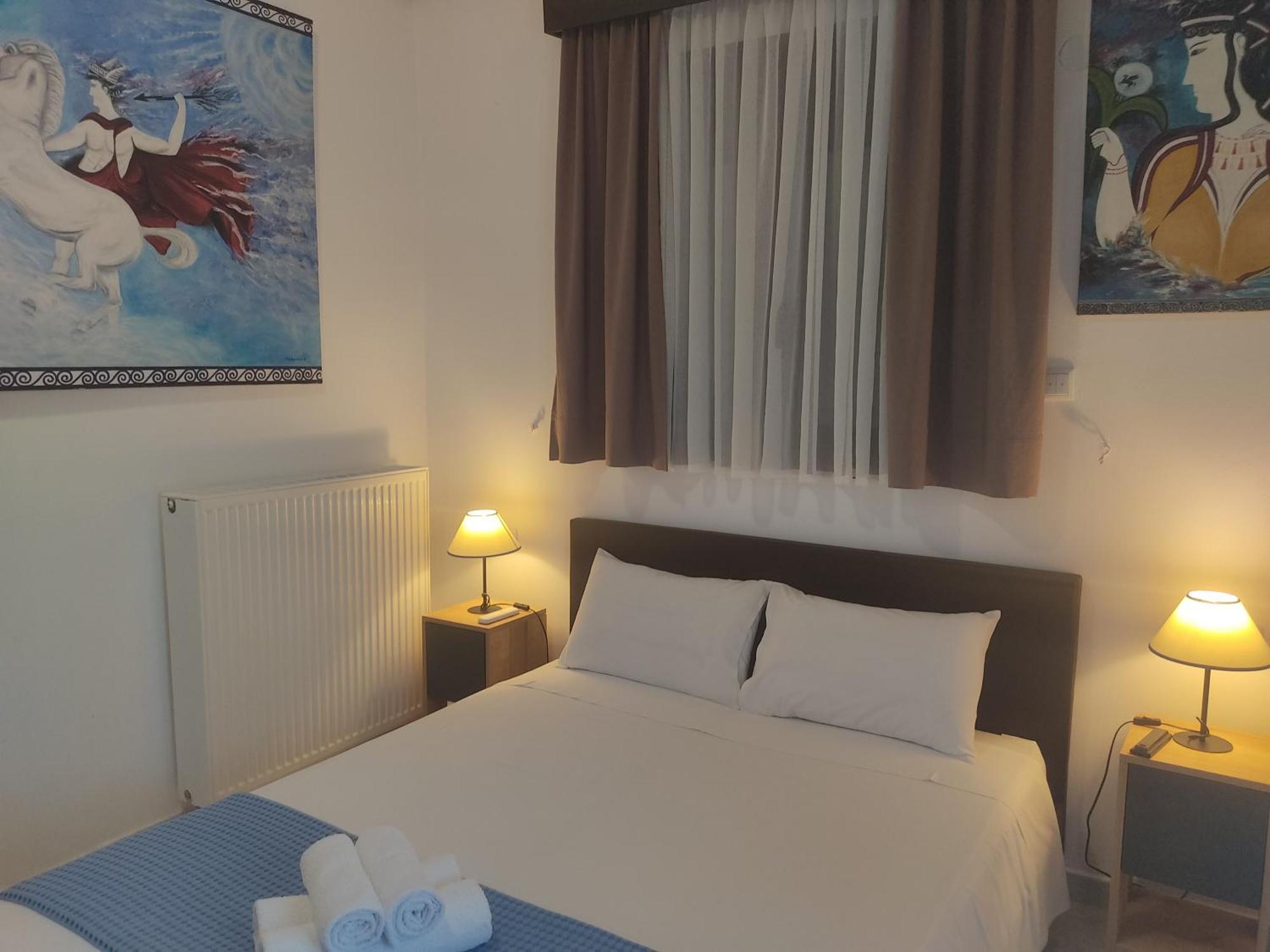 Xenonas Κithαiron Hotel Vilia ภายนอก รูปภาพ