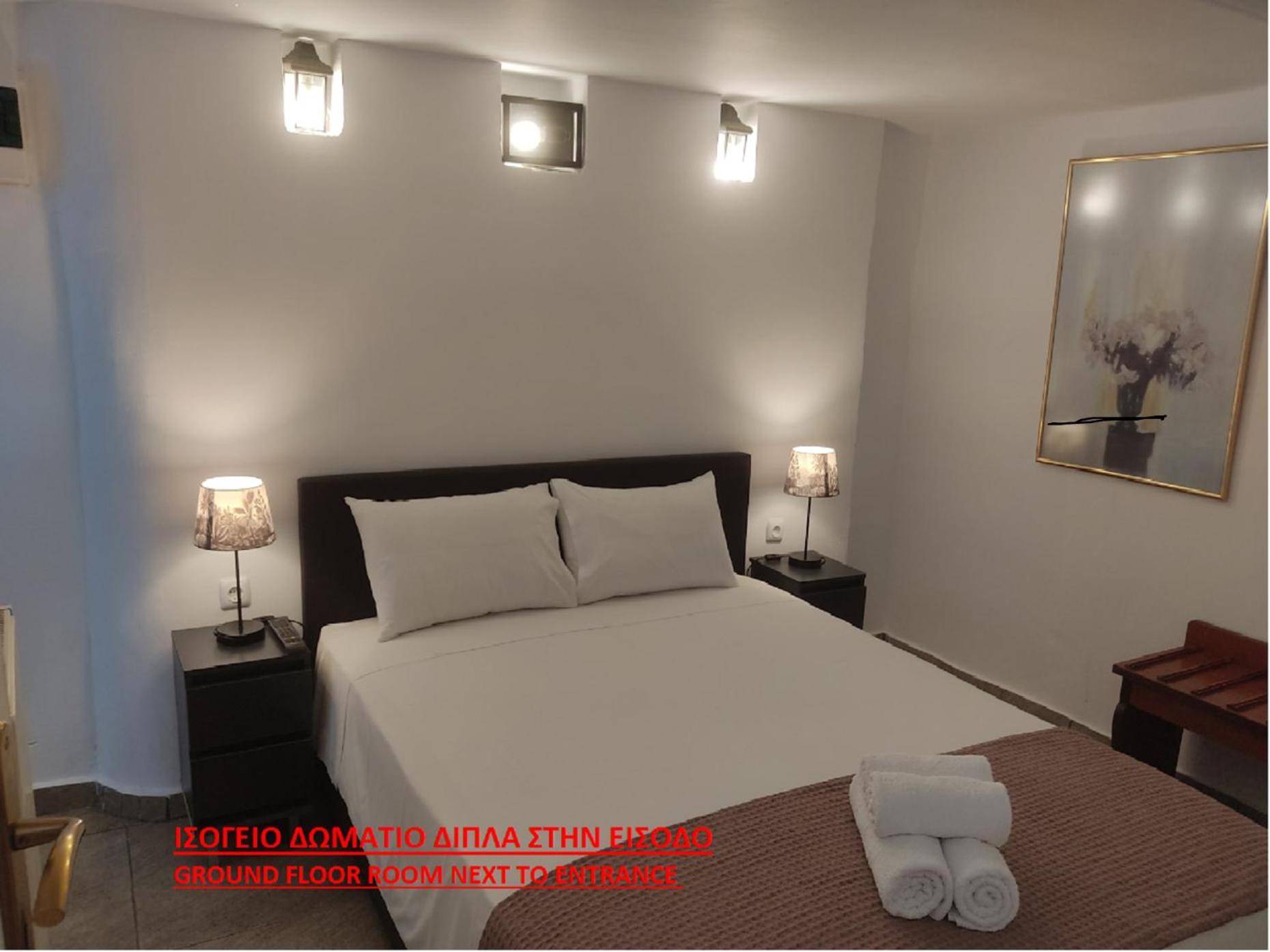 Xenonas Κithαiron Hotel Vilia ภายนอก รูปภาพ